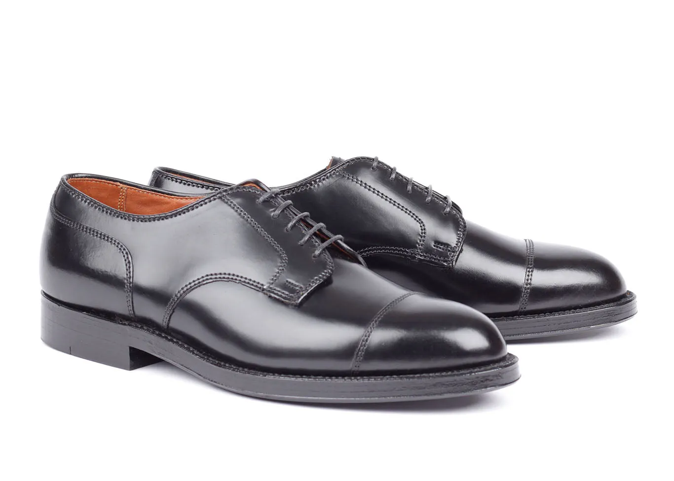 2161 E - Derby - Black