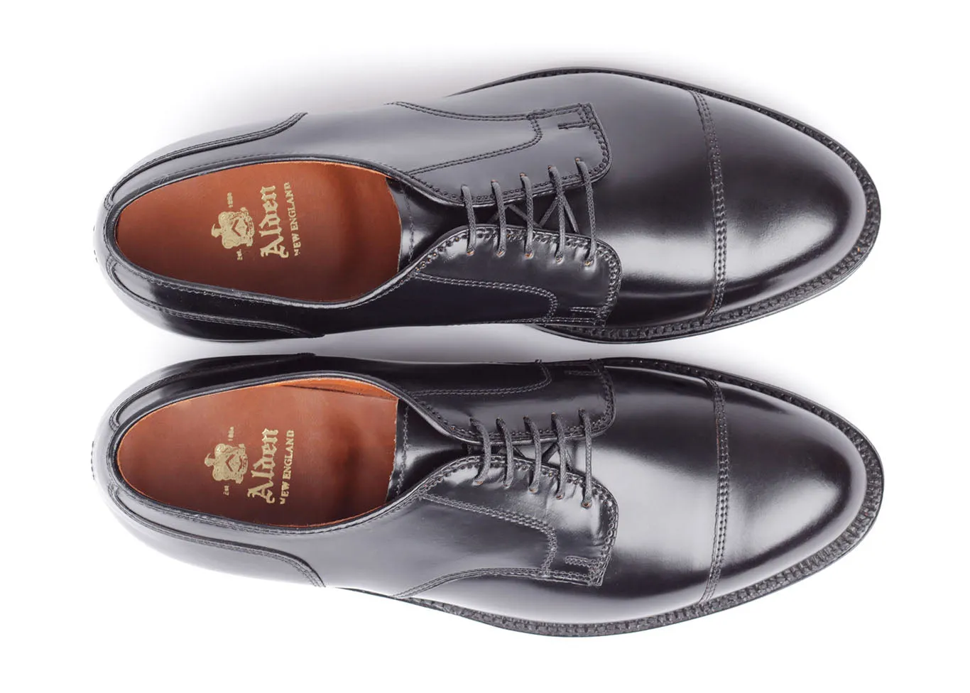 2161 E - Derby - Black