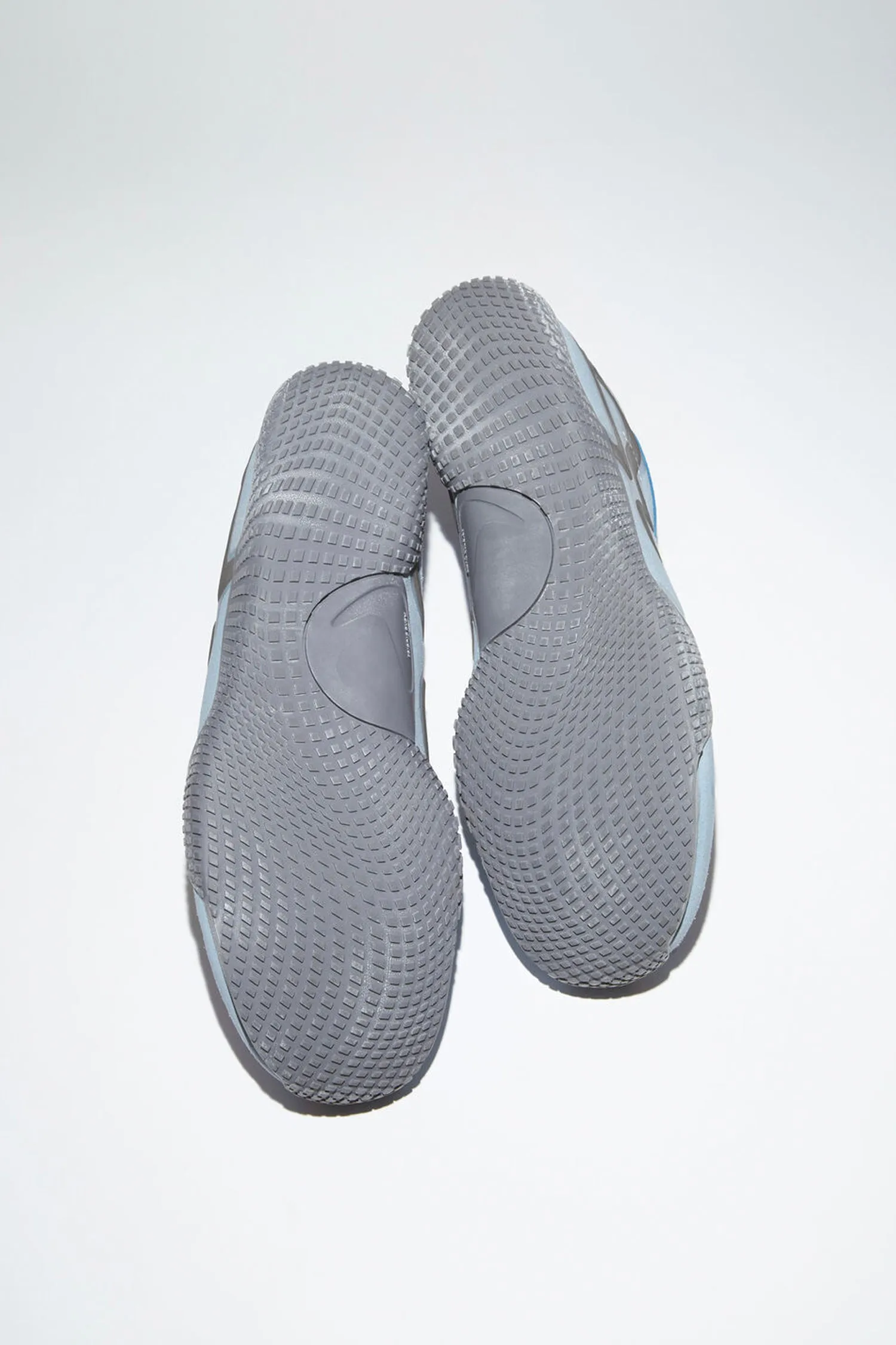 BARAI SCRAMBLED SHOE IN MULTI BLUE, FW23