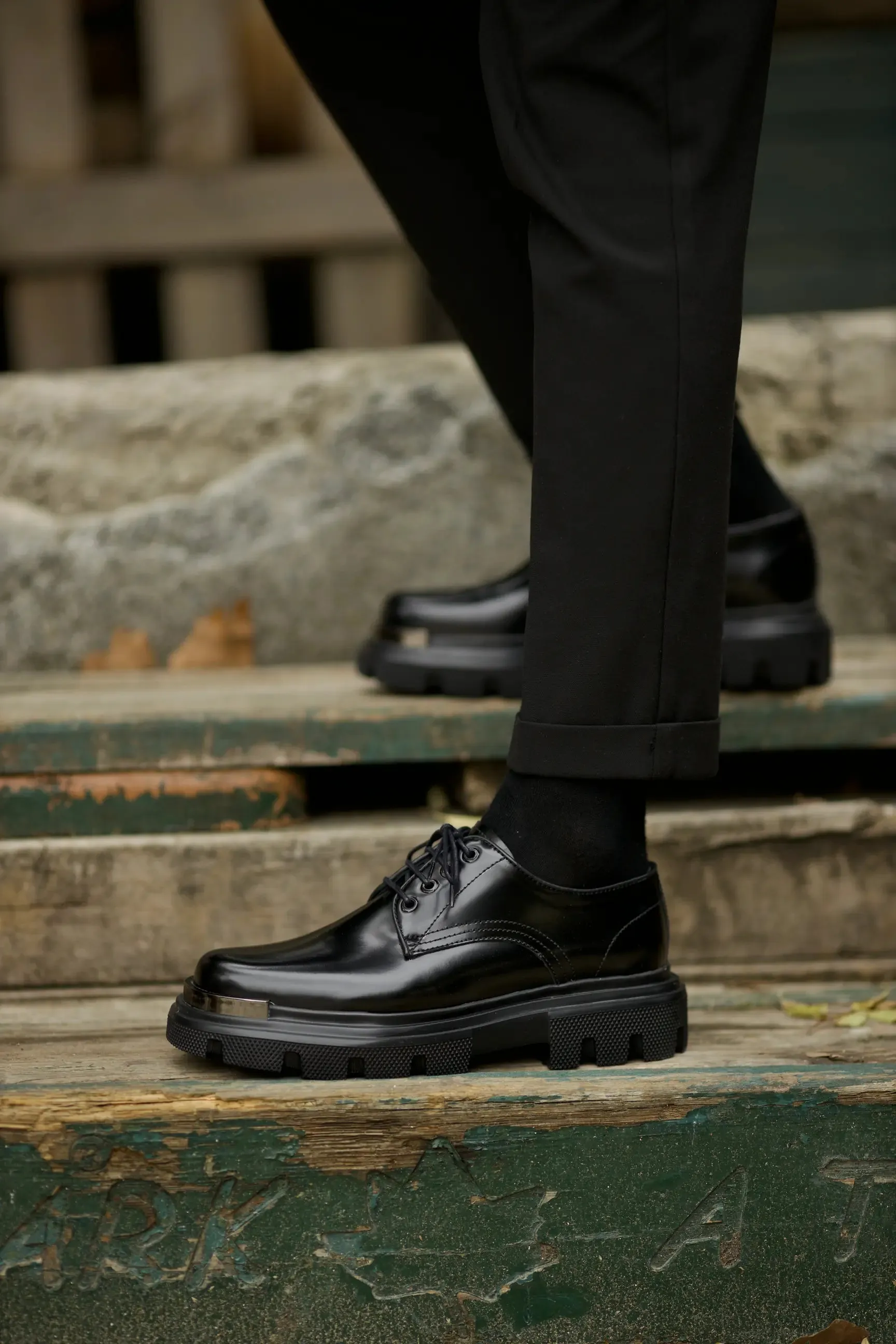 Black Calf Derby Laces Chunky Exclusive