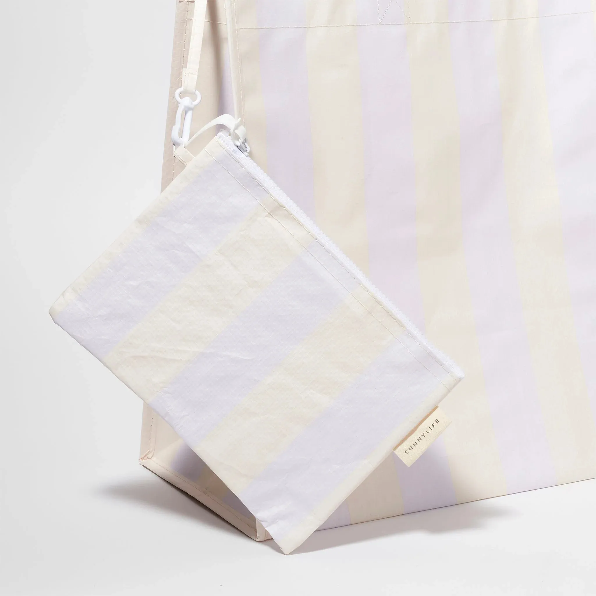 CARRYALL BEACH BAG - RIO SUN PASTEL LILAC STRIPE