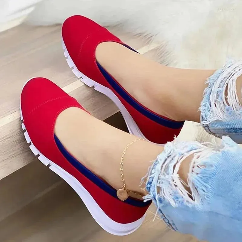 Casual Shoes Women Canvas Ladies Summer Fashion Sneakers  Slip On Female Flat Shallow Plus Size Women's Running Shoe