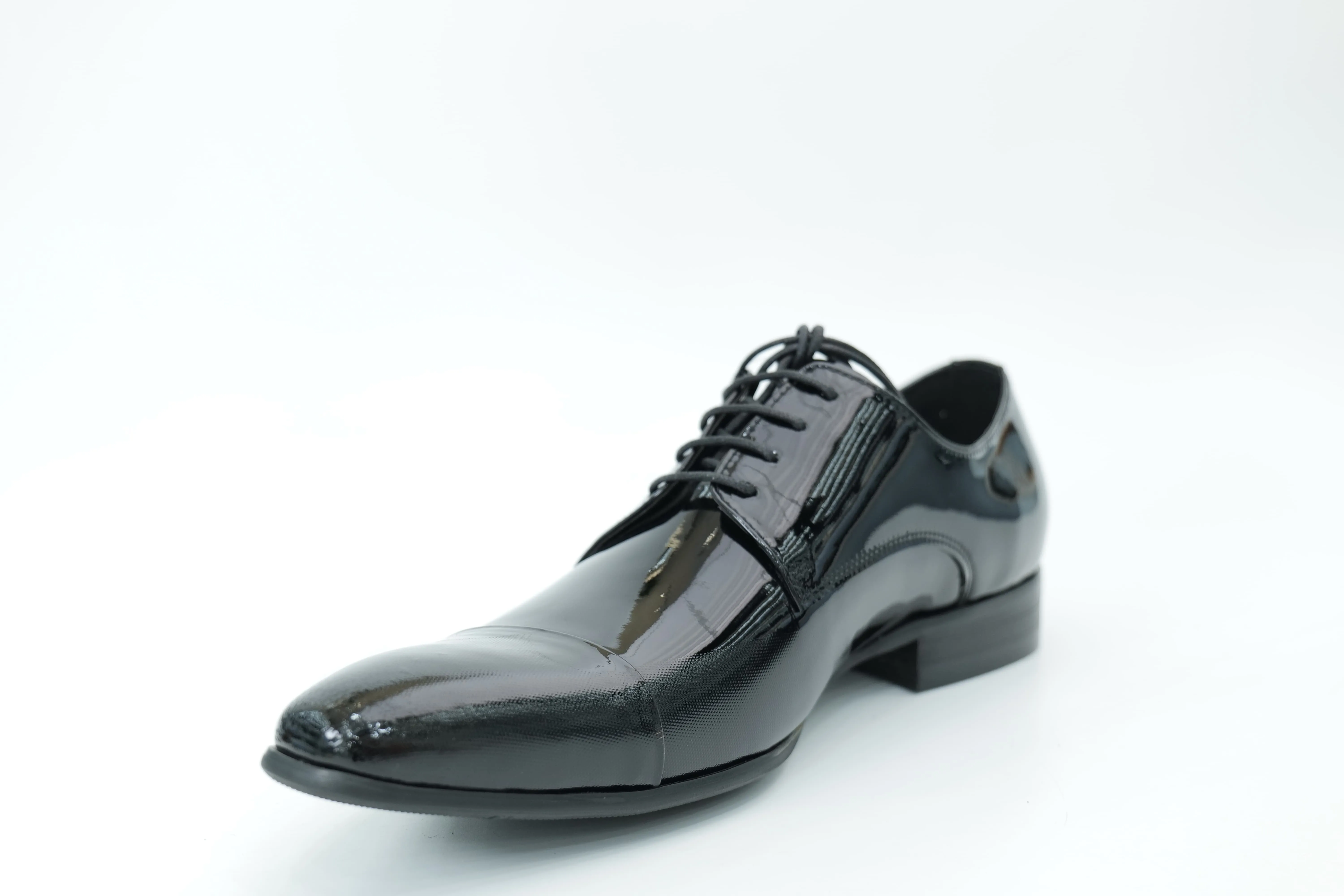 Derby shoes