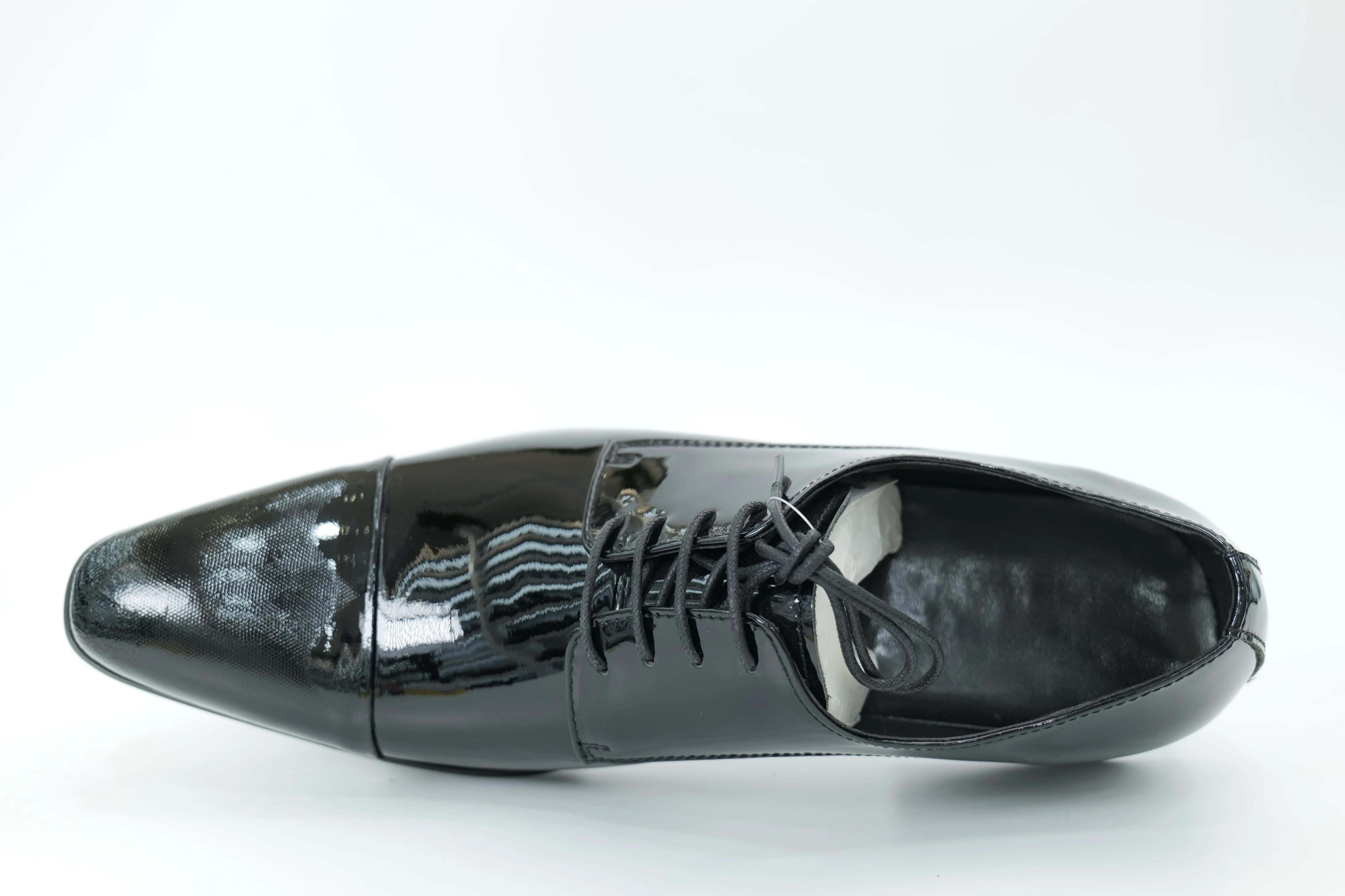 Derby shoes