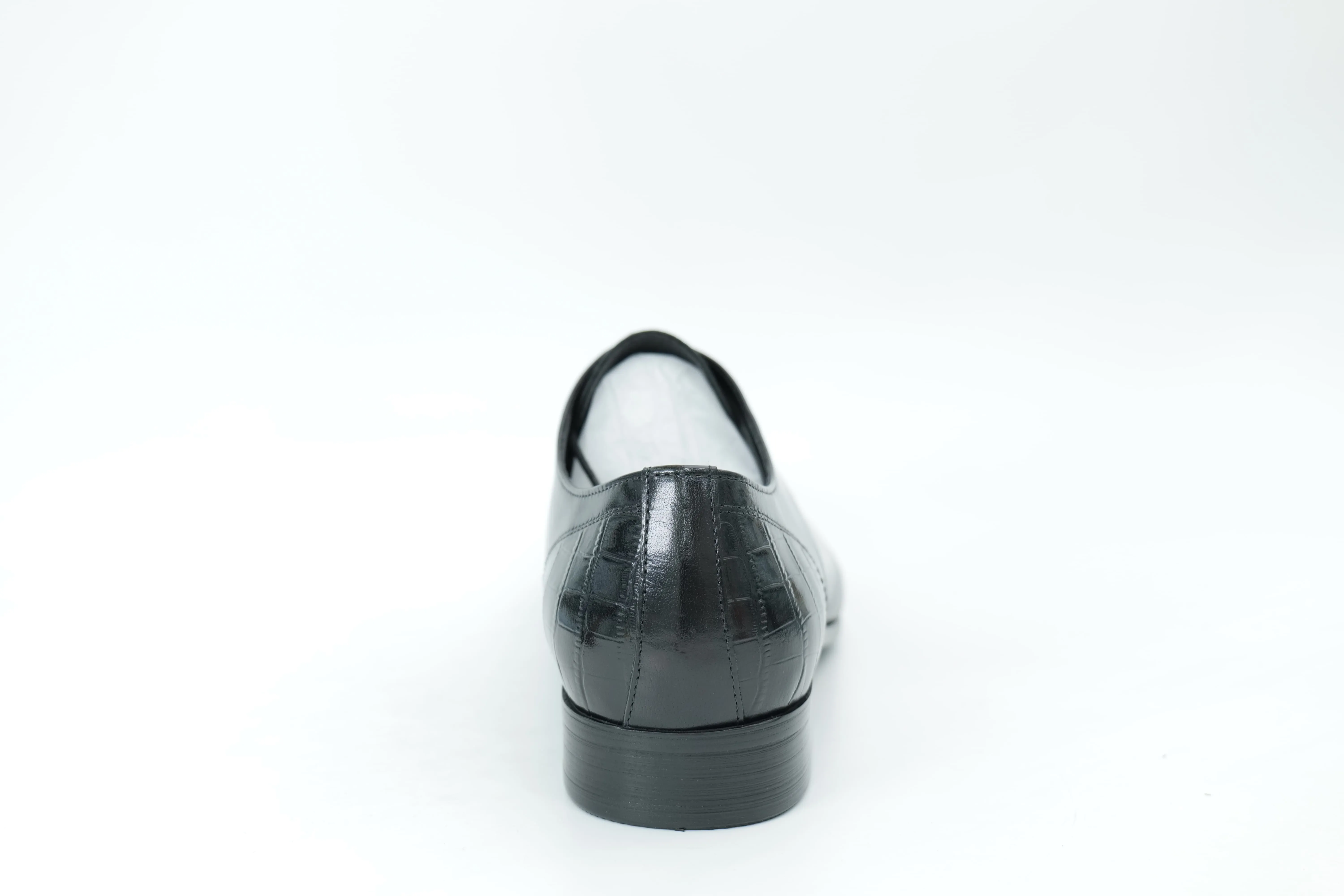 Derby shoes