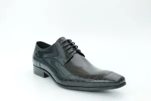 Derby shoes