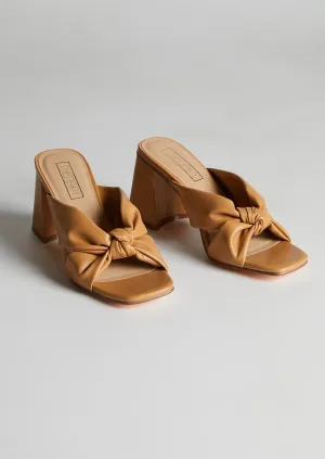 DOT Shoes