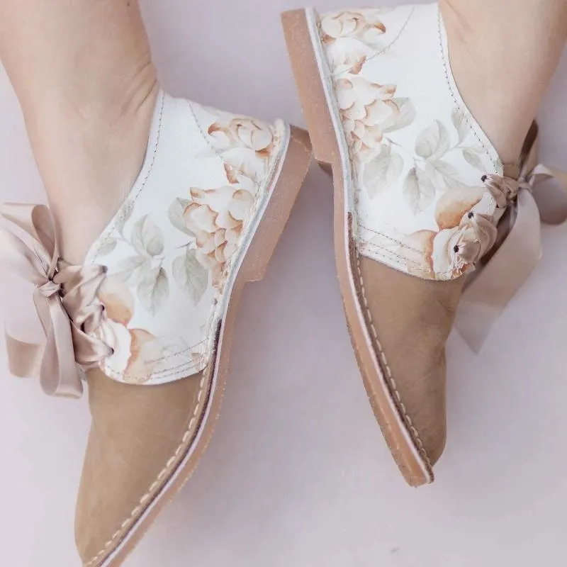 Flower Vellie Leather Handmade