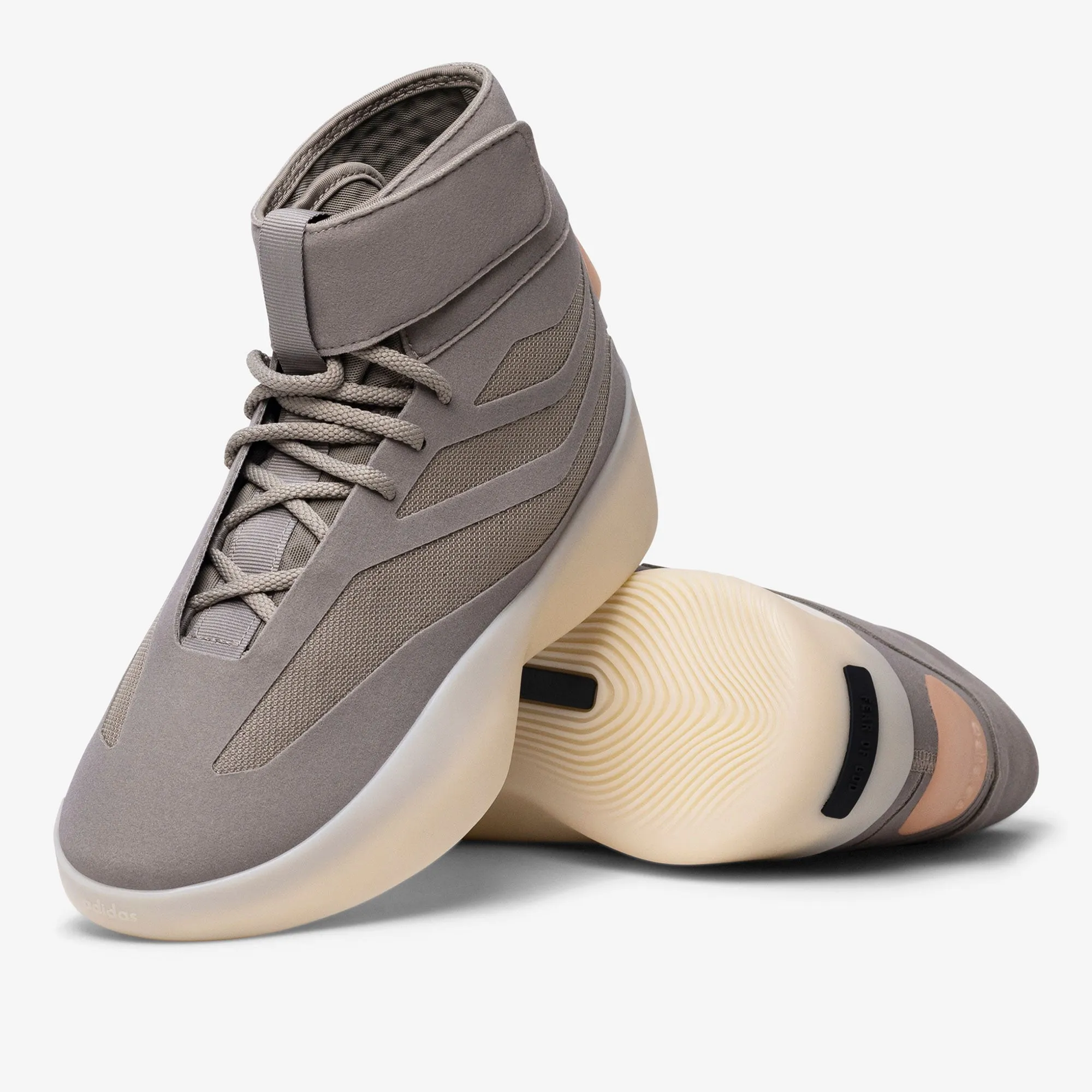 II Basketball High Top