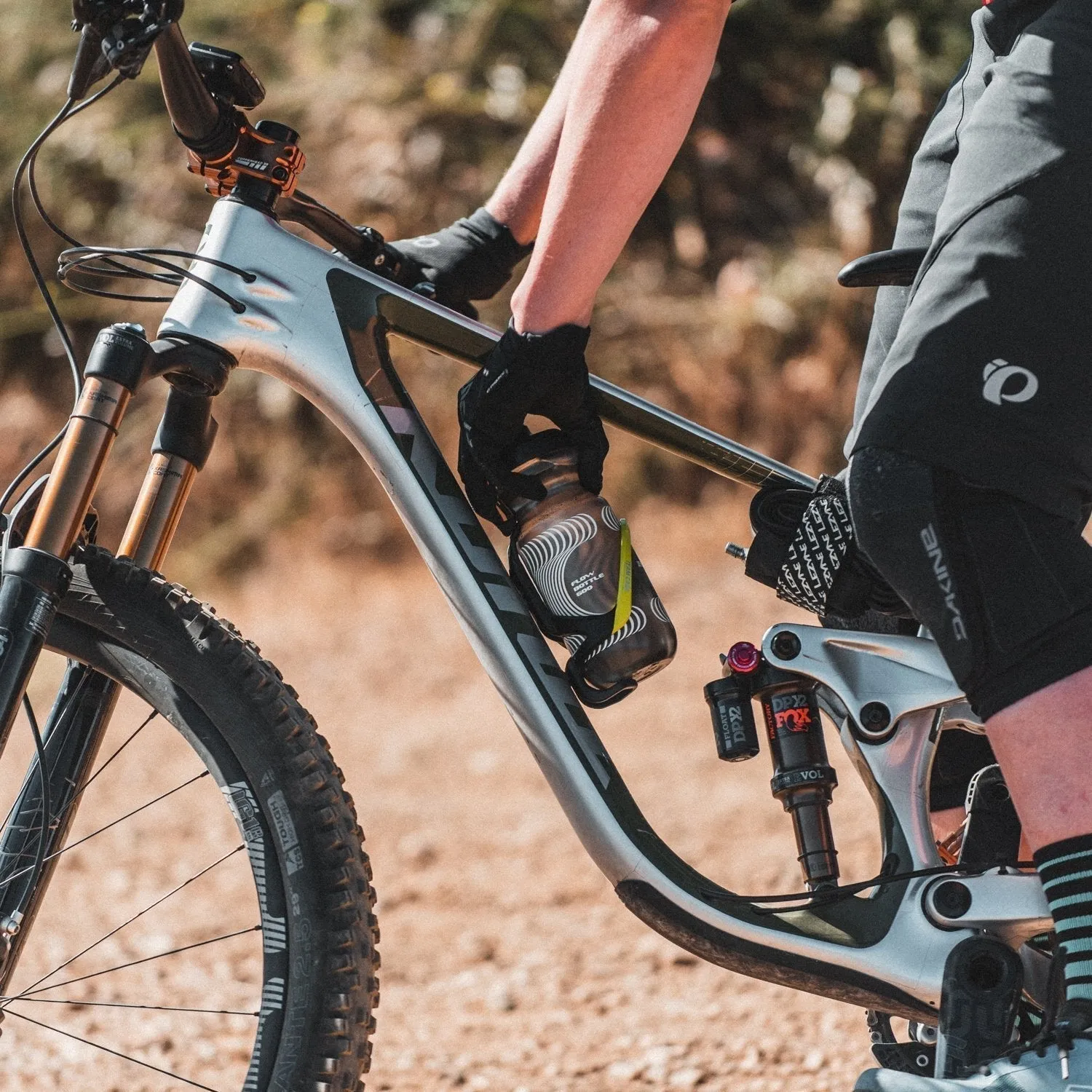 Lezyne Matrix Team Bottle Cage