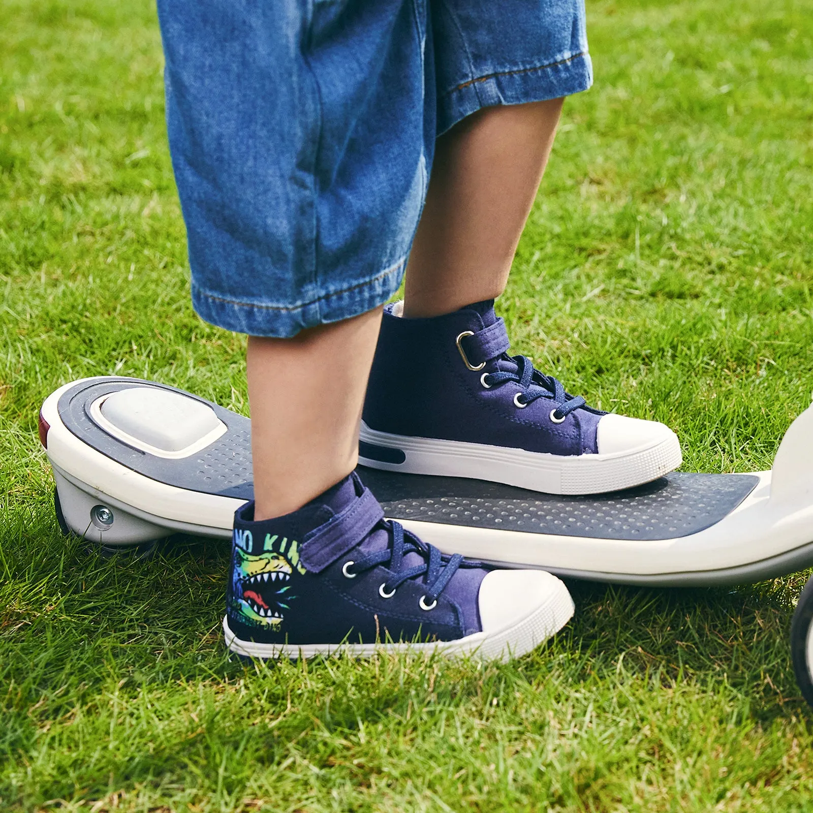 Light Up Kids High Top Fashion Sneakes
