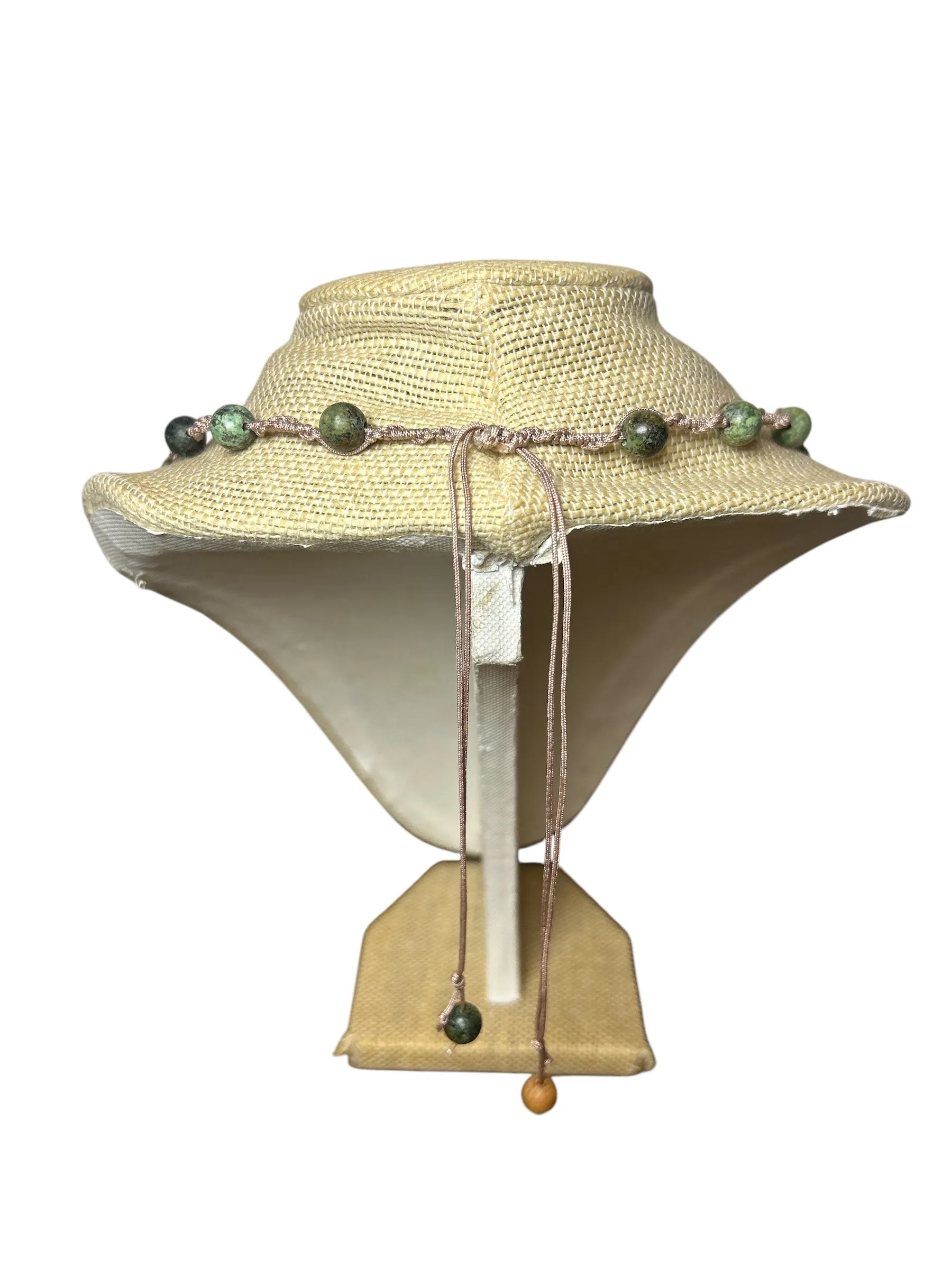 Macrame Necklace: Scallop Shell African Turquoise