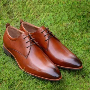 Premium Leather Classic Derby Shoes: Timeless Elegance in Minimalist Design