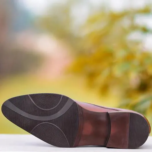 Premium Leather Classic Derby Shoes: Timeless Elegance in Minimalist Design