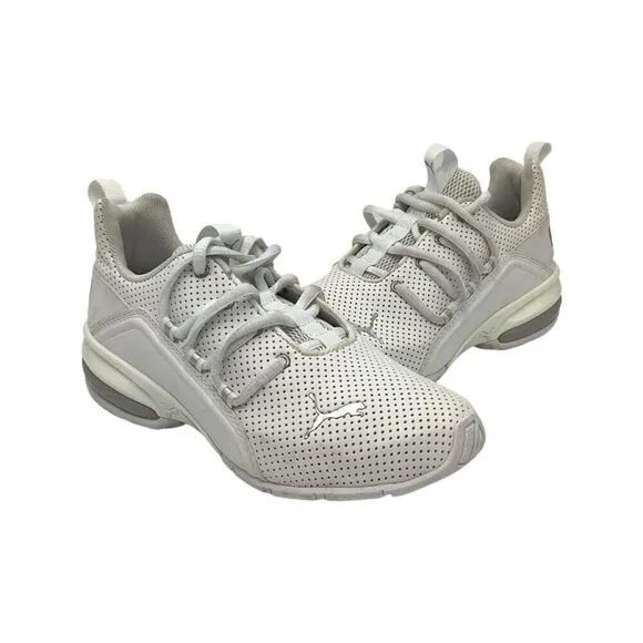 PUMA Axelion M Perf Metallic Little Kids' Shoes, White/Silver Size 2C