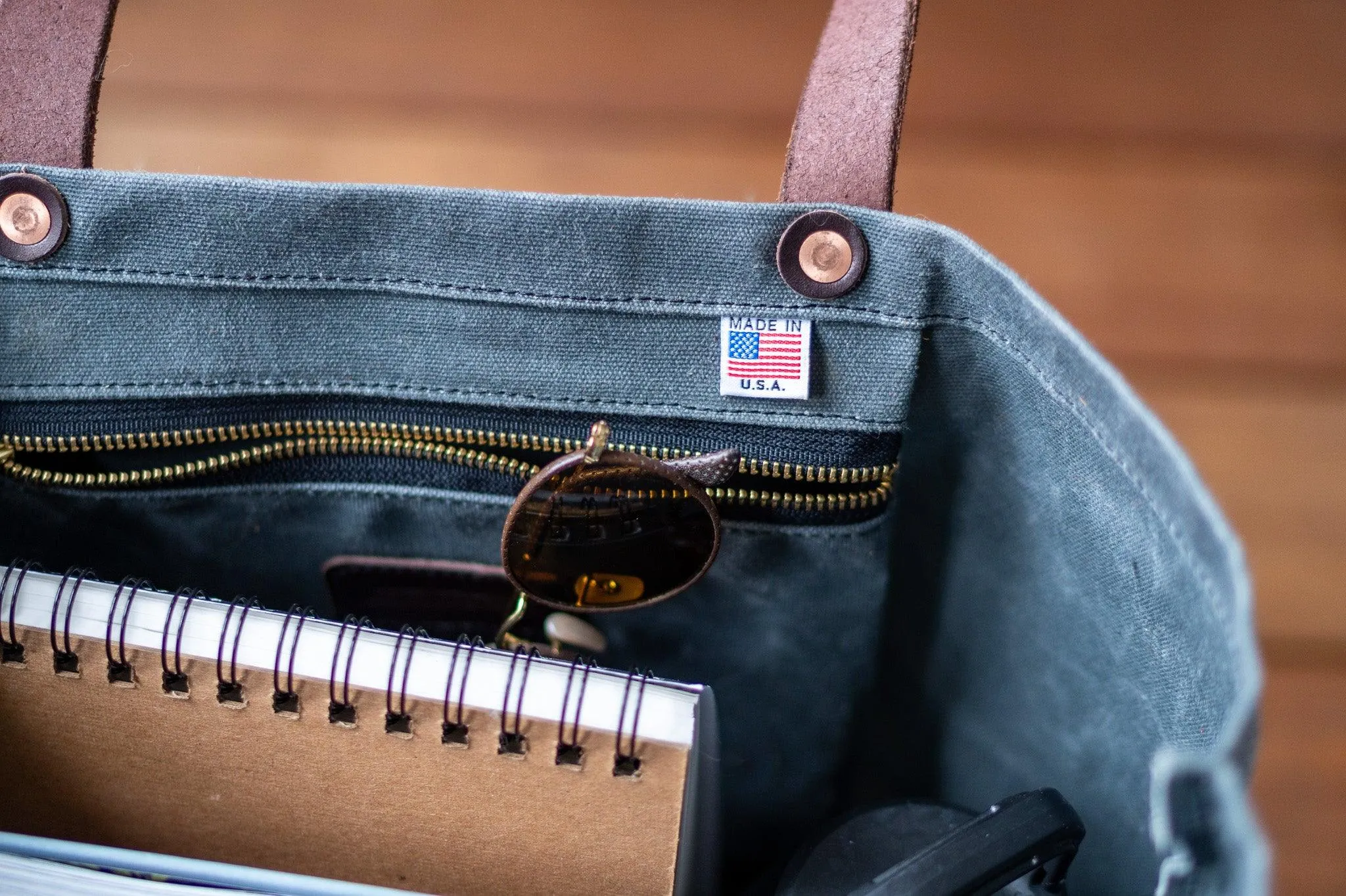 The Field & Boat Tote