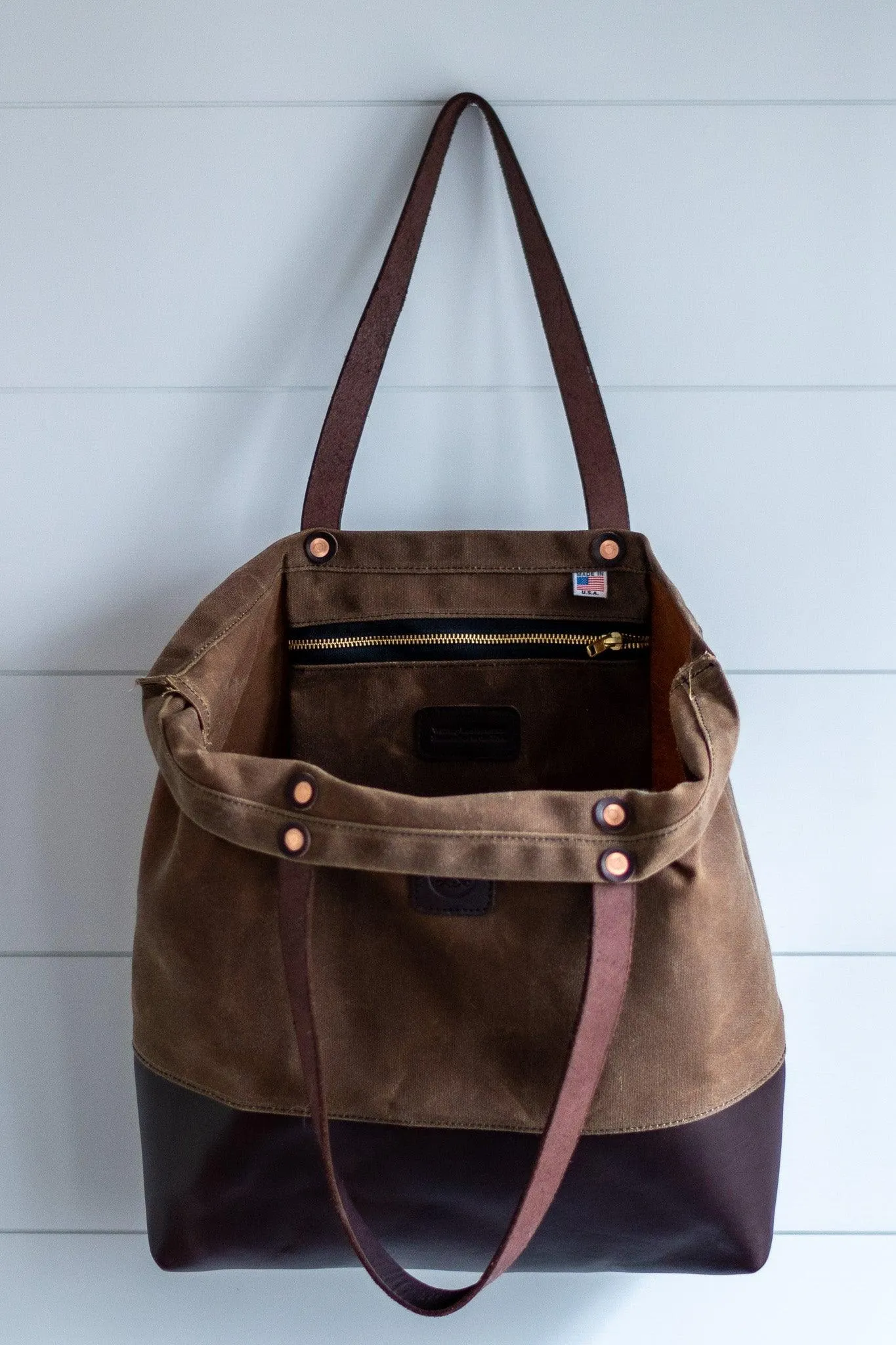 The Field & Boat Tote