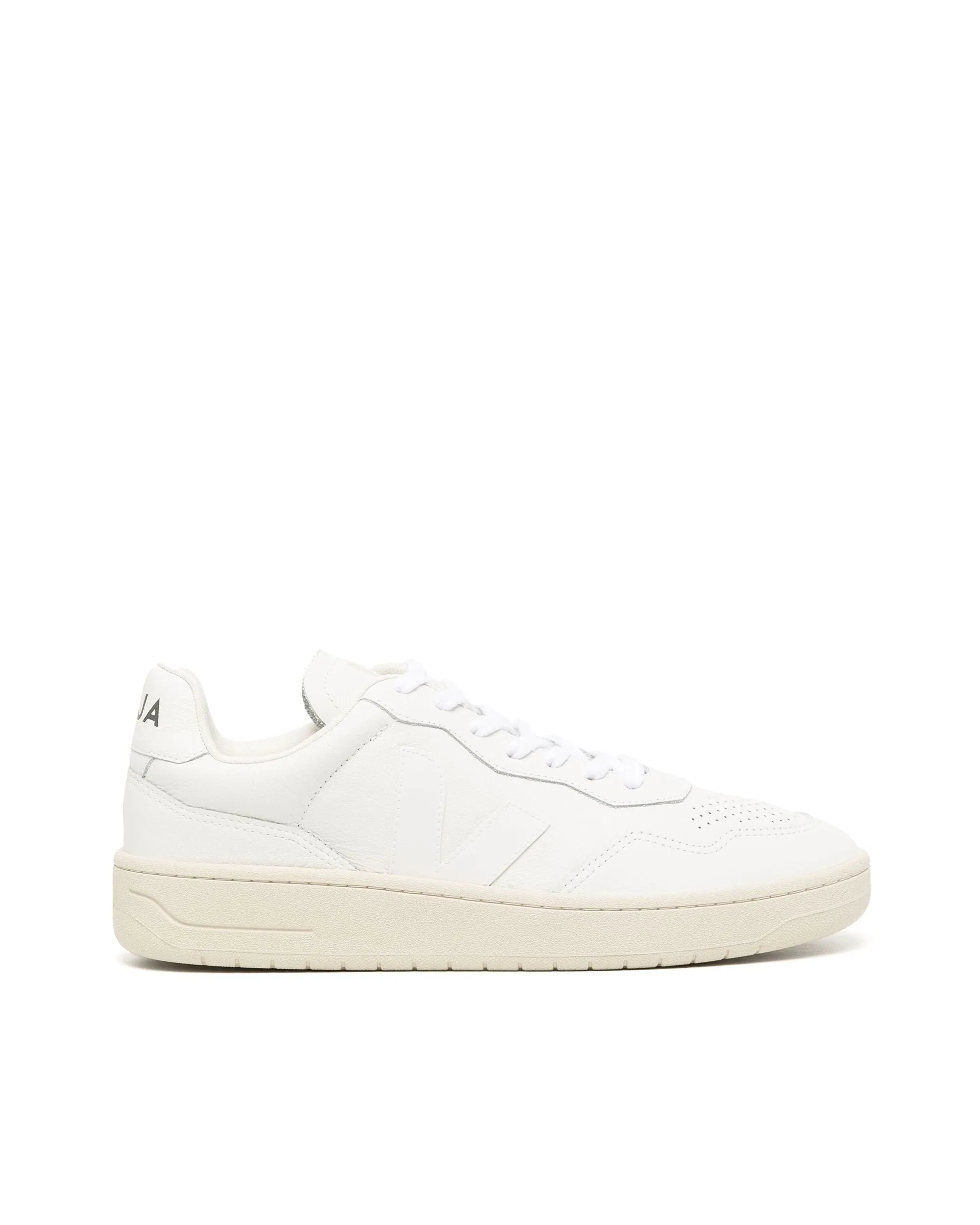 Veja sneaker v 90 lädervitt